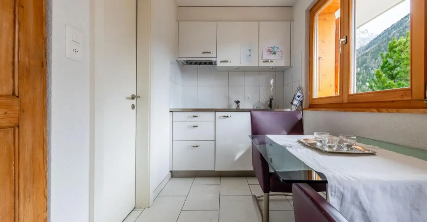 Chalet Le Nid in St-Luc – 30m2 Studio mit großer Terrasse 200m von den Pisten entfernt - Foto 5 von 8
