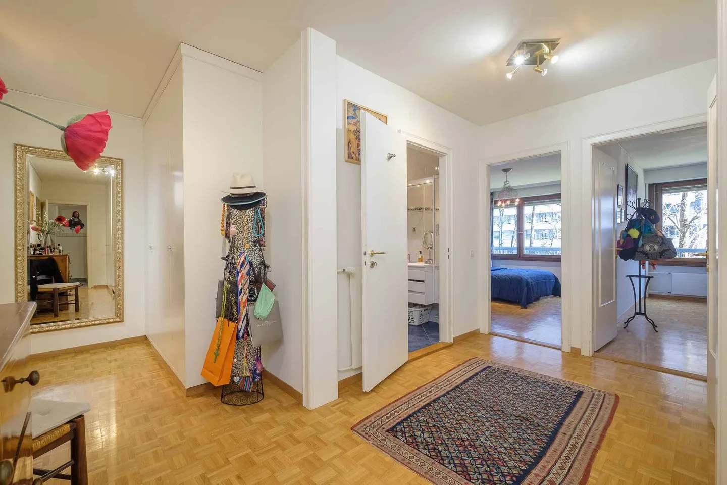 Bel appartement de 6 pièces - Photo 6 sur 11