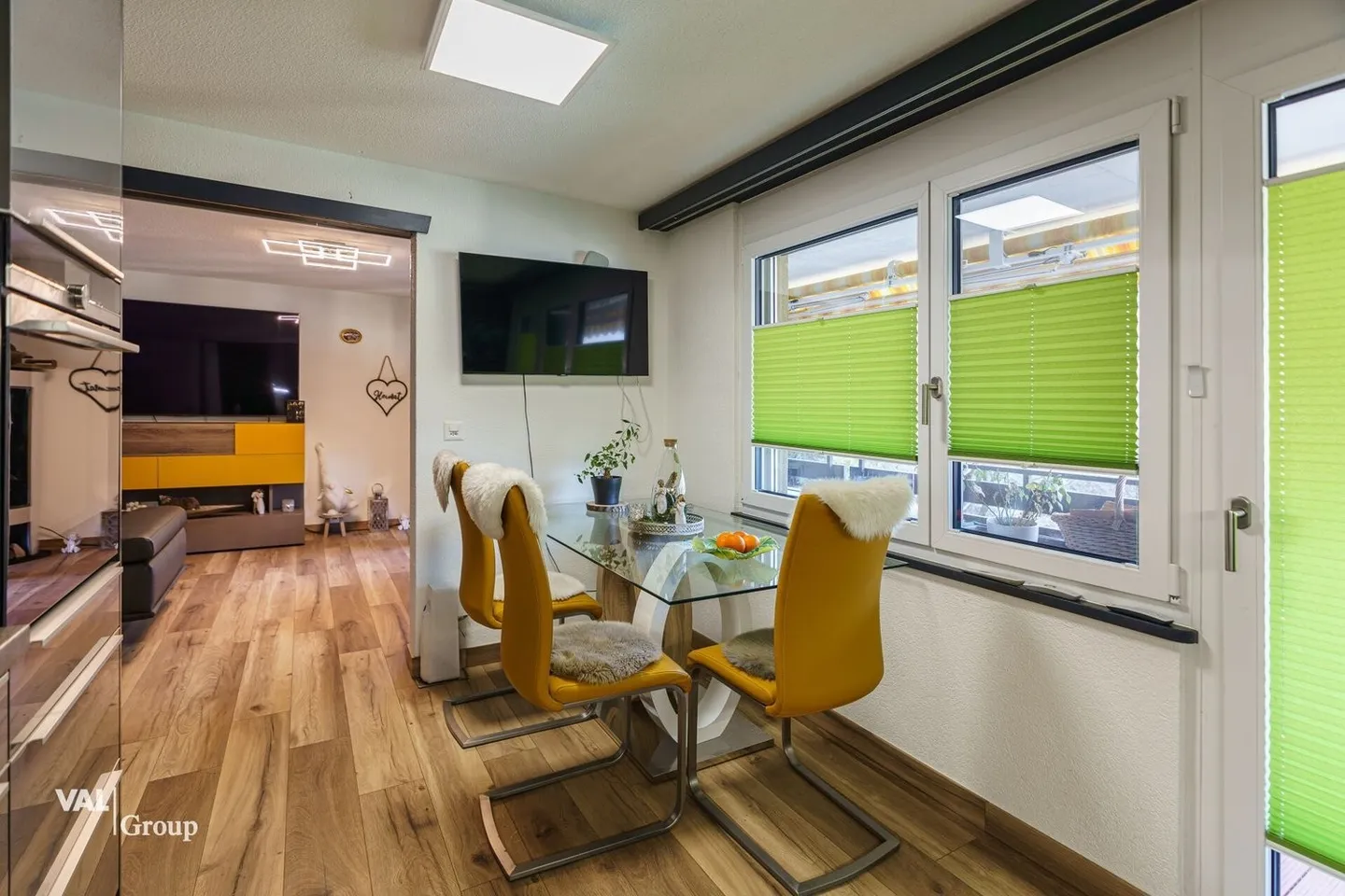 Appartement attrayant dans un emplacement élevé privilégié - Photo 5 sur 13