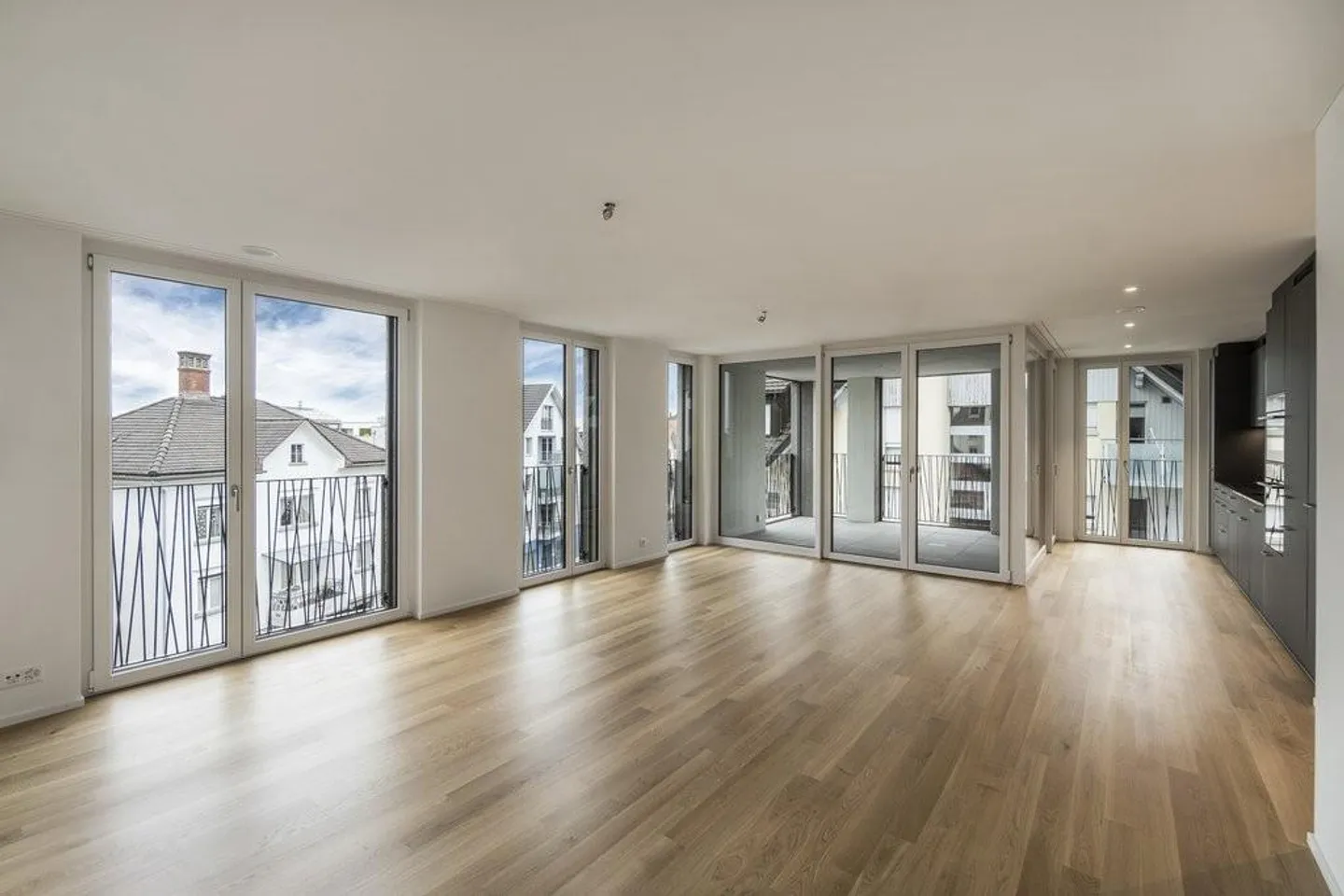 Cozy and Modern Apartment by the Beautiful Lake Constance - Photo 3 of 9