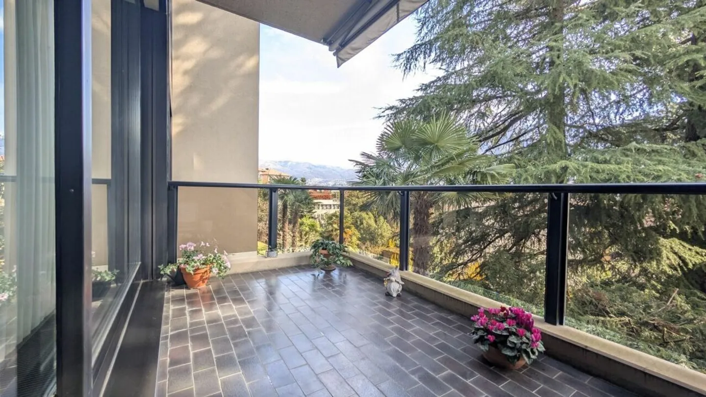 Comfort e tranquillità nel centro di Lugano: Appartamento con servizi premium! - Foto 3 di 17