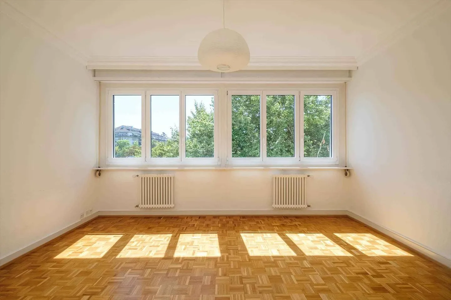 Appartamento esclusivo e bello di 9 stanze in un piano superiore - Foto 9 di 13