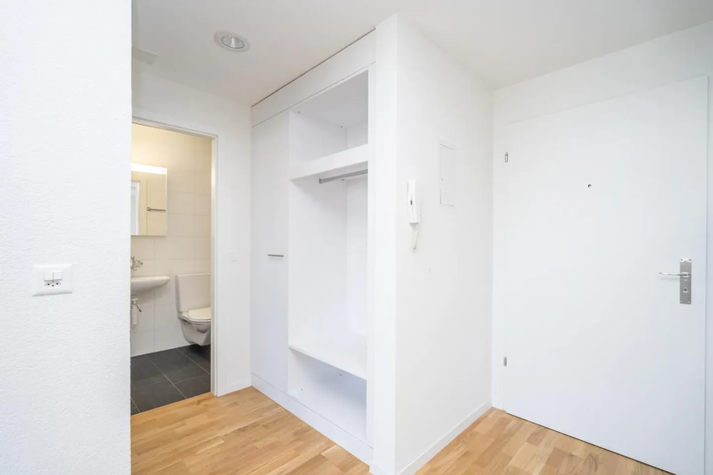 moderne 2-Zimmerwohnung an zentraler Lage - Foto 4 von 6