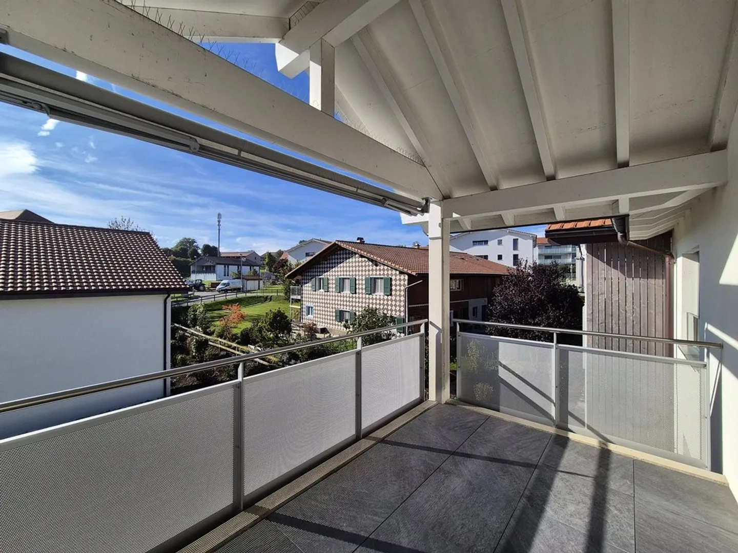 FARVAGNY - Appartement mansardé de 3,5 pièces au 2ème étage - Photo 10 sur 12