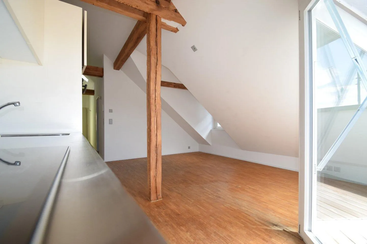 Moderne 2½-Zimmer-Wohnung - Foto 3 von 9