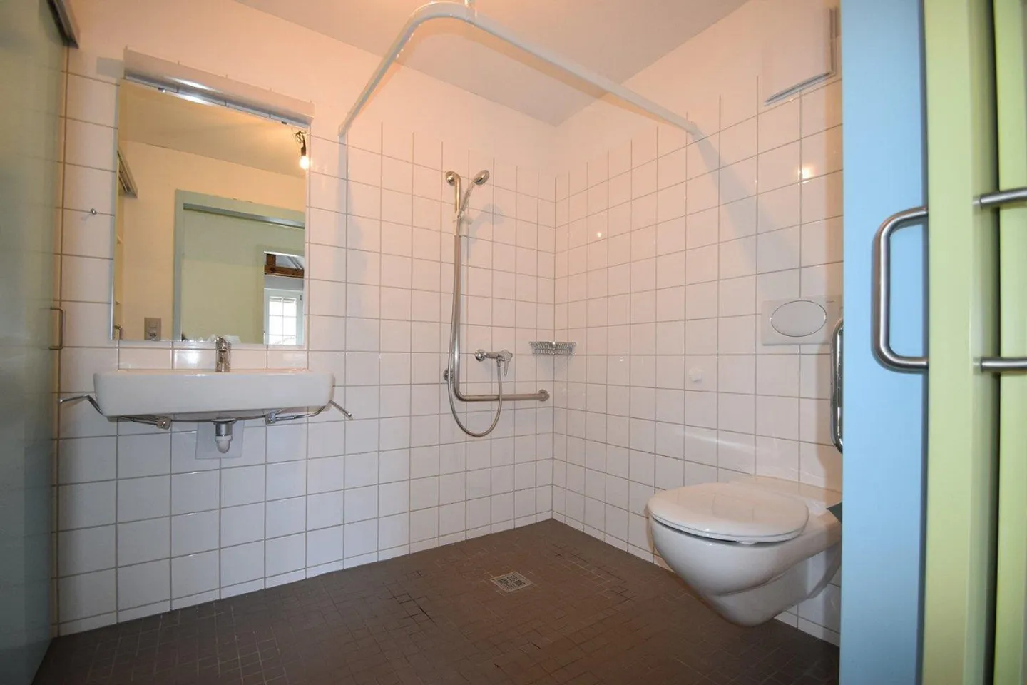 Moderne 2½-Zimmer-Wohnung - Foto 6 von 9