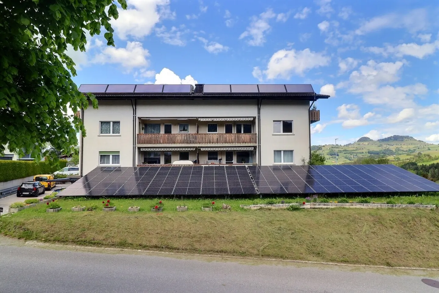 Appartamento affascinante di 4,5 stanze con balcone e garage - Foto 10 di 11