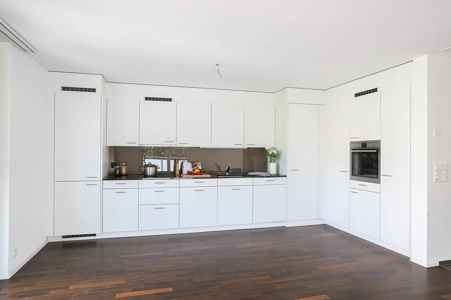 Appartement lumineux et moderne avec connexion naturelle - Photo 1 sur 9