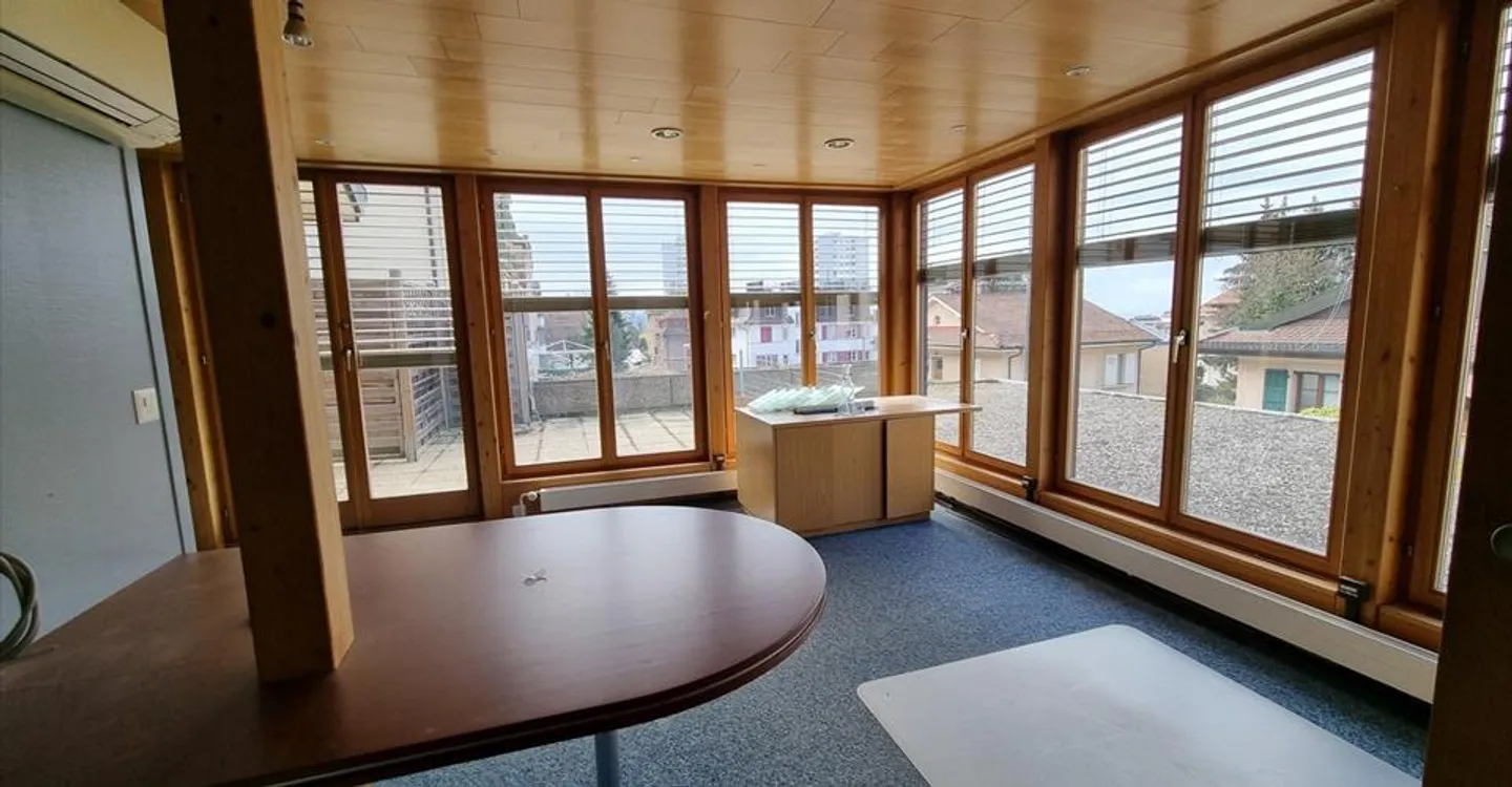 Spazio ufficio in affitto - Foto 4 di 13