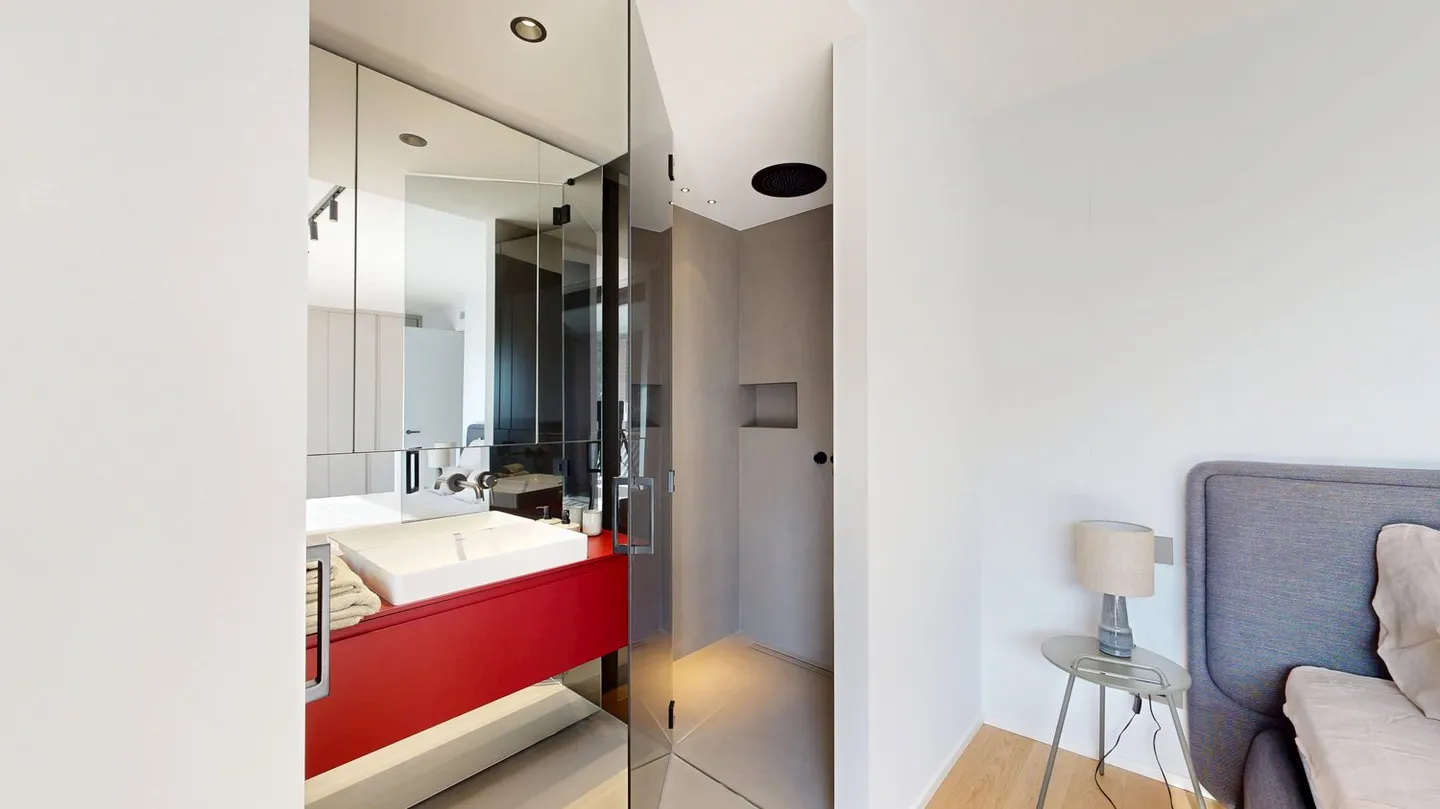 Duplex all'ultimo piano con terrazza vista lago - Foto 7 di 10