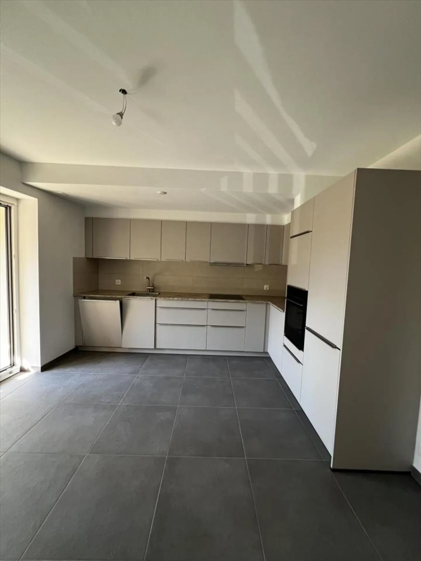 4.5-room apartment in Ollon VD - Photo 3 of 9