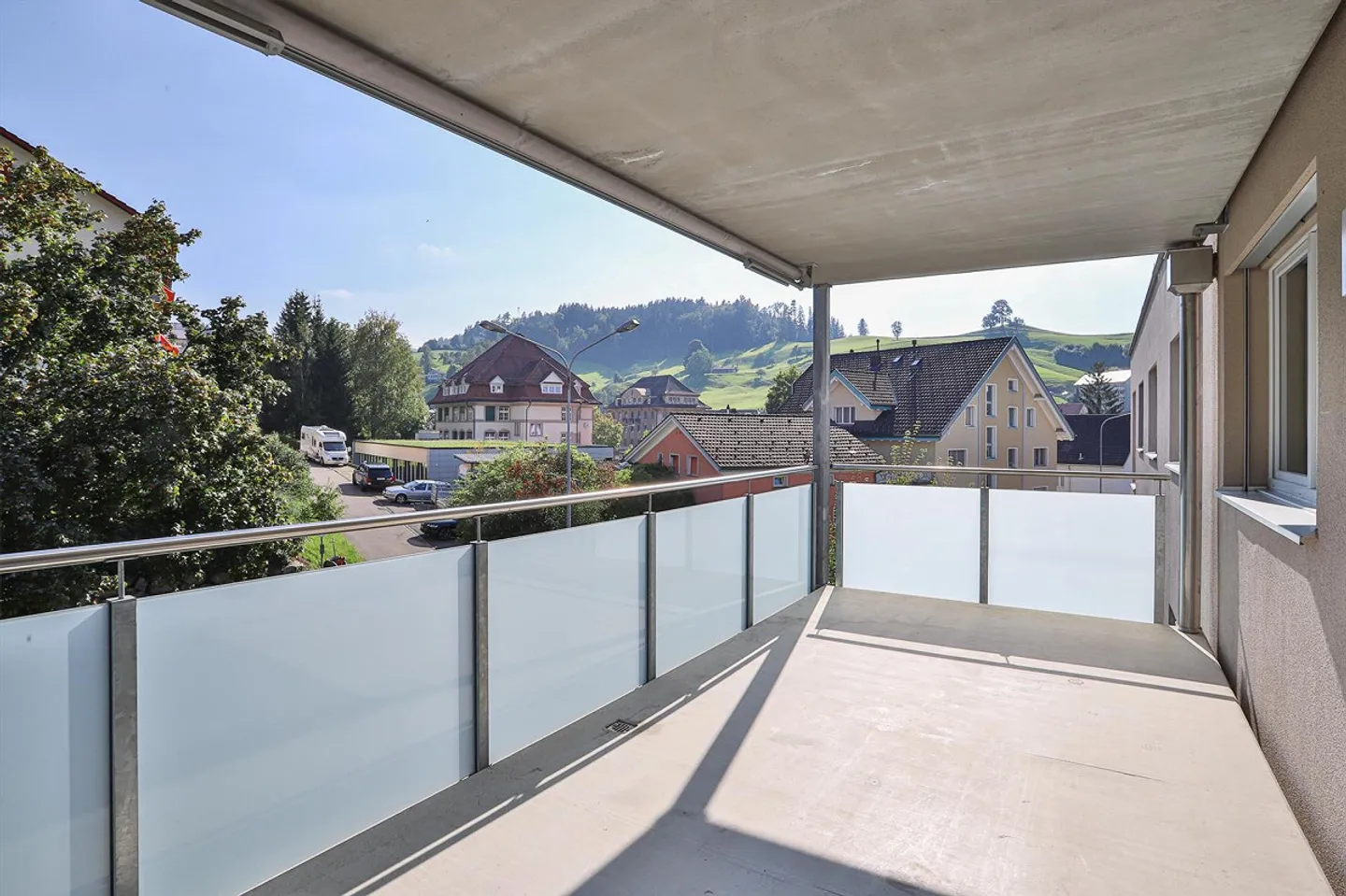 Appartement lumineux et moderne avec connexion naturelle - Photo 8 sur 9