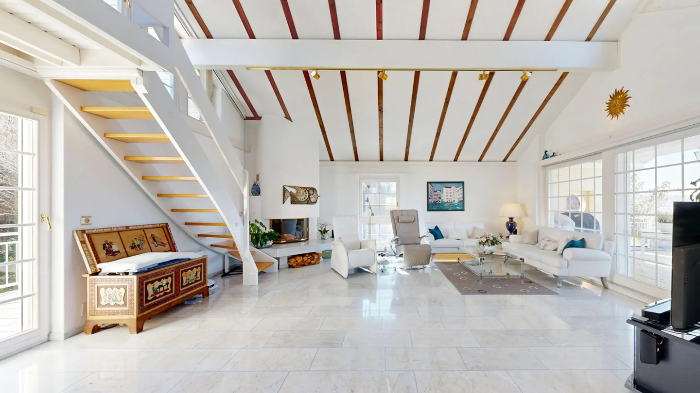 Impressive 6.5-Room Villa with Pool, Panoramic View and Large Garage - Photo 6 of 28