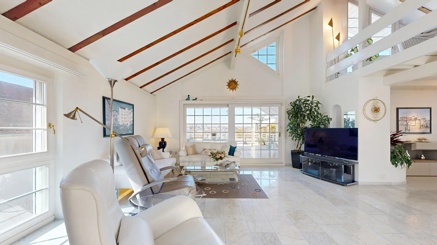 Impressive 6.5-Room Villa with Pool, Panoramic View and Large Garage - Photo 7 of 28