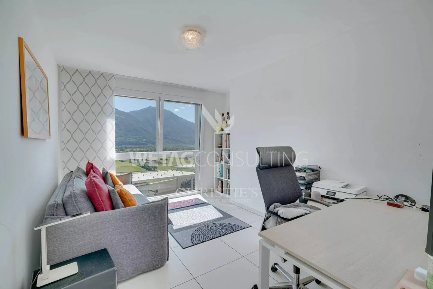 Moderne & helle Wohnung mit grosser Terrasse, ideal auch als Zweitw... - Foto 8 von 12