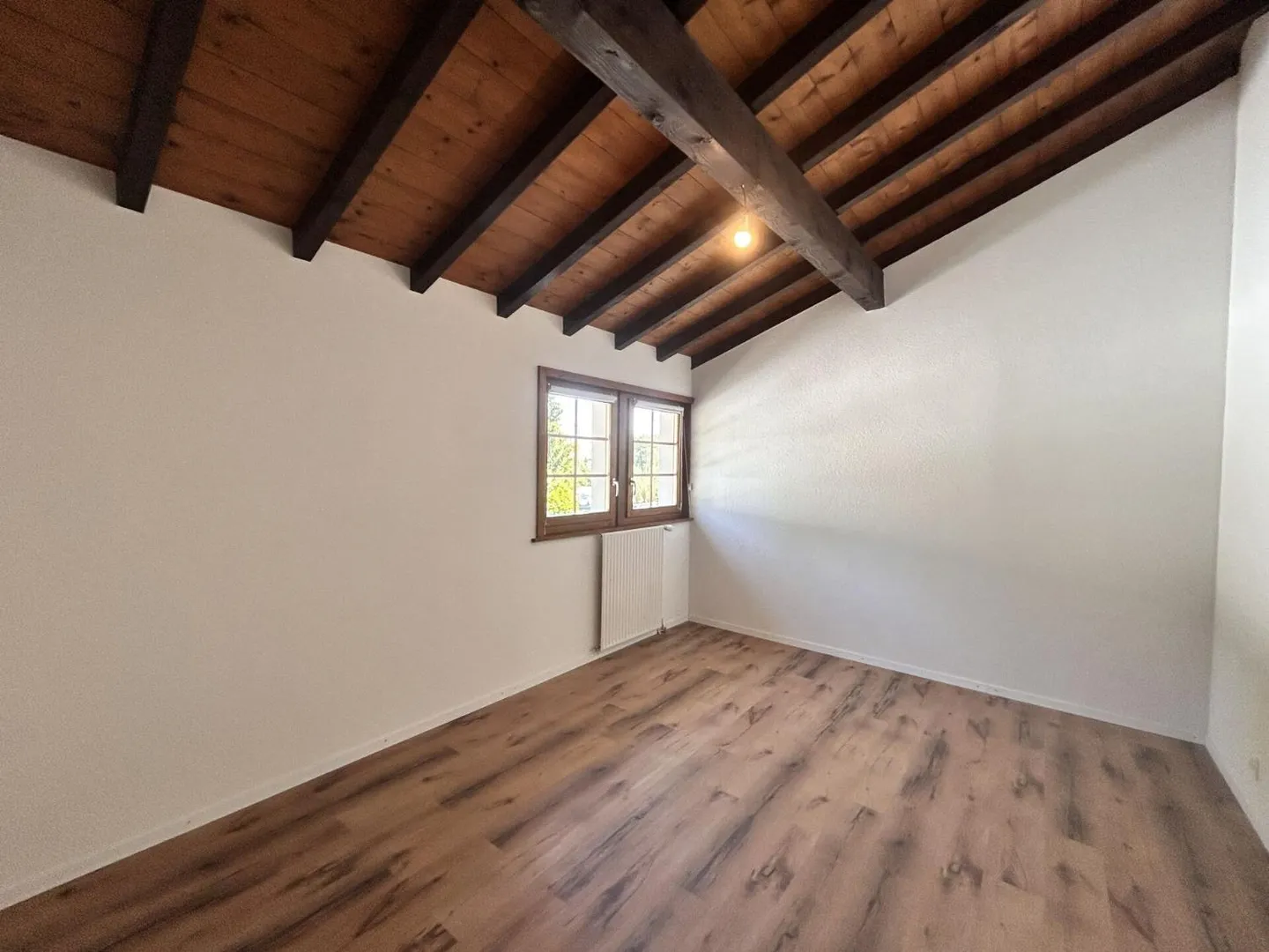 3.5 Room Apartment - Photo 8 of 10
