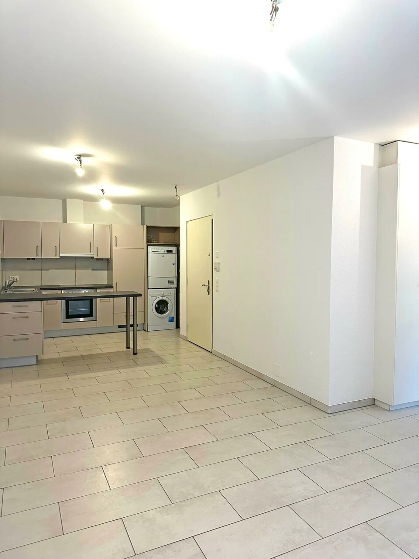 Diskrete 2,5-Zimmer-Wohnung im Stadtzentrum - Foto 1 von 5