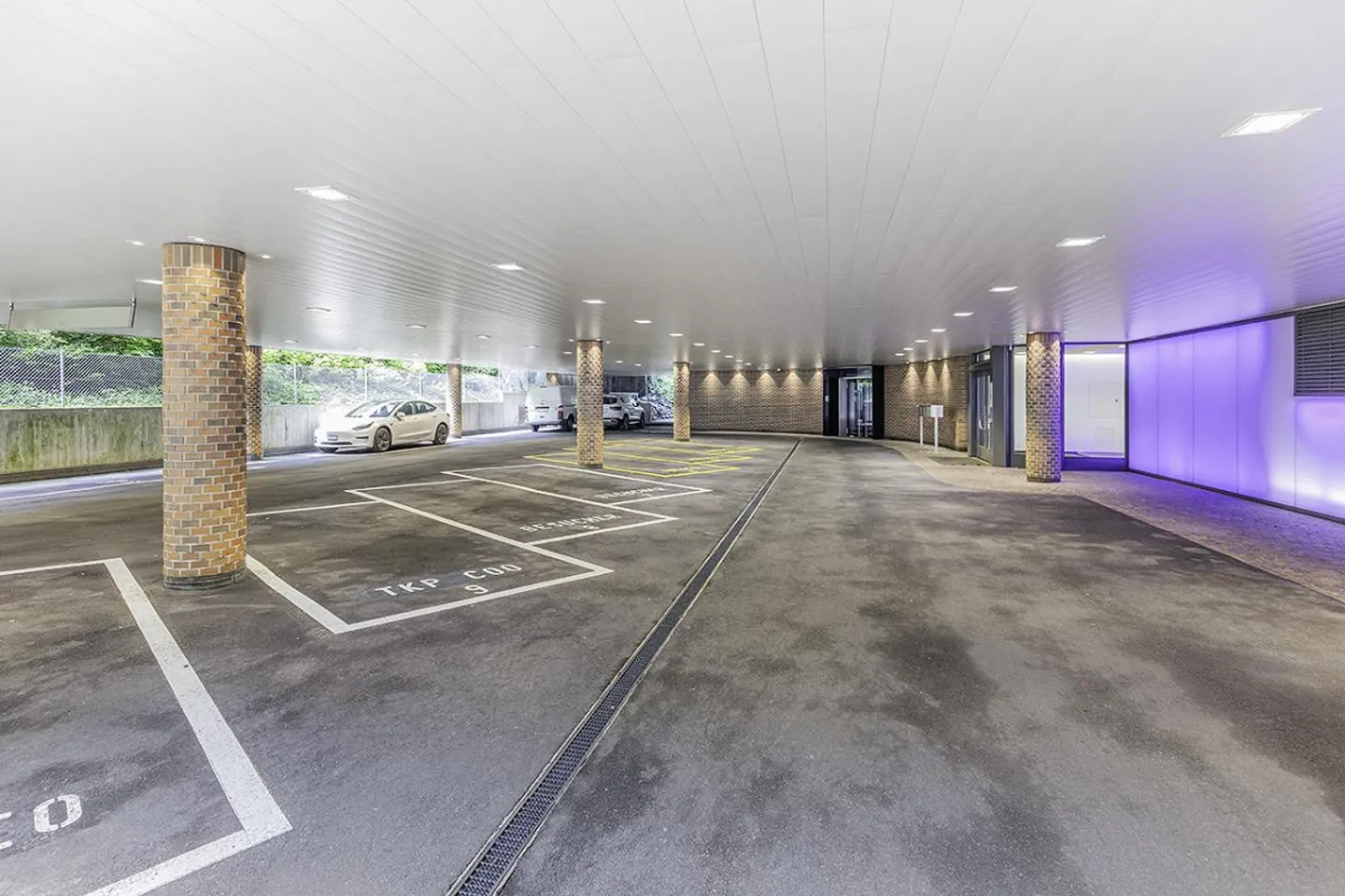 Bureaux exclusifs à Zollikerstrasse 183 à 8008 Zurich - terme limité - Photo 2 sur 10