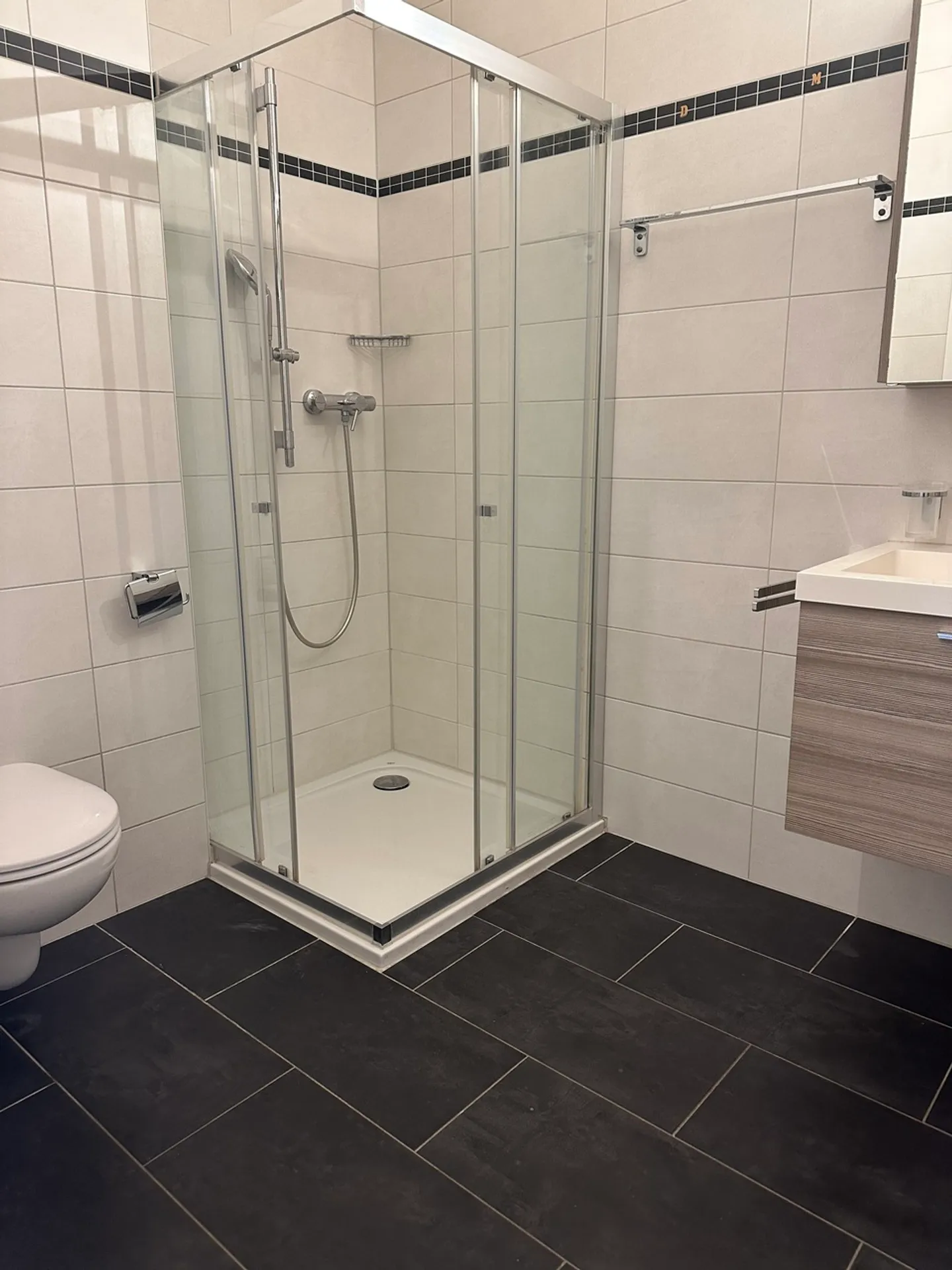 Diskrete 2,5-Zimmer-Wohnung im Stadtzentrum - Foto 4 von 5