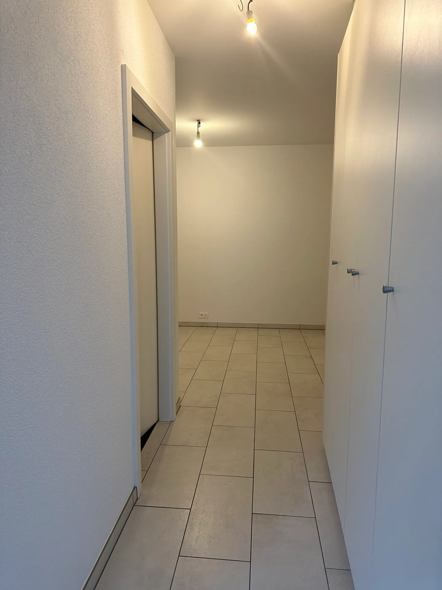 Diskrete 2,5-Zimmer-Wohnung im Stadtzentrum - Foto 5 von 5