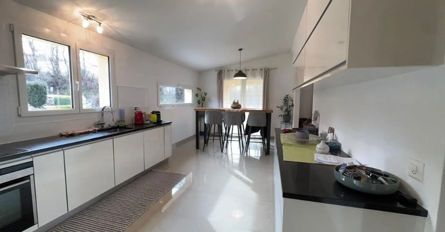 Superbe villa individuelle près de Bulle - Photo 5 sur 13
