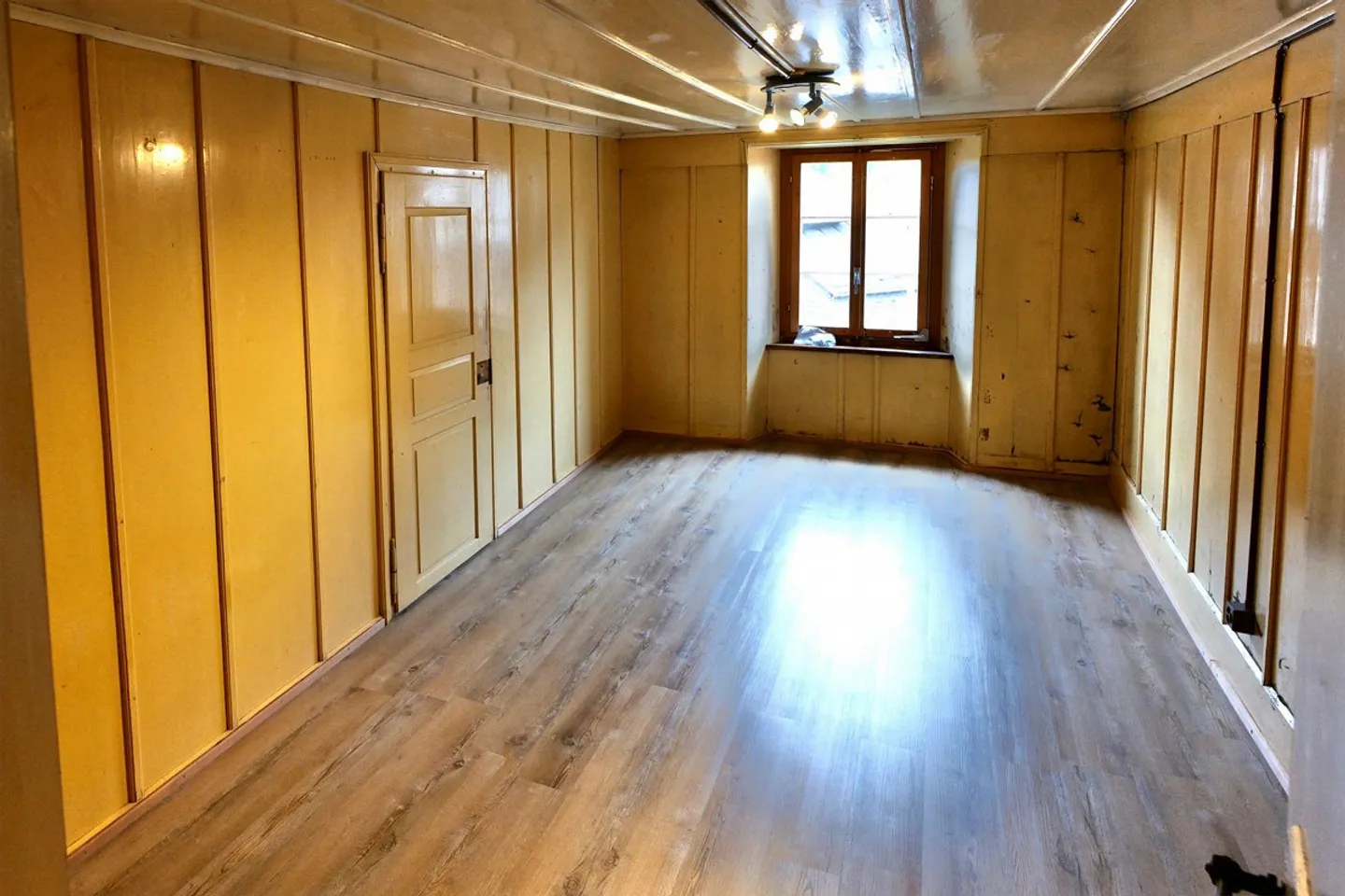 Hausteil 5.5-Zimmer Altbau im Dorfkern - Foto 10 von 12