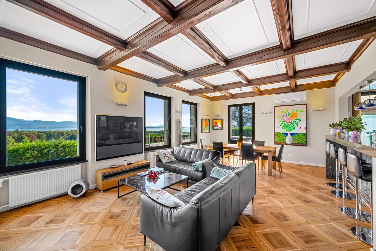 Charming property with panoramic views in Allaman - Photo 11 of 26