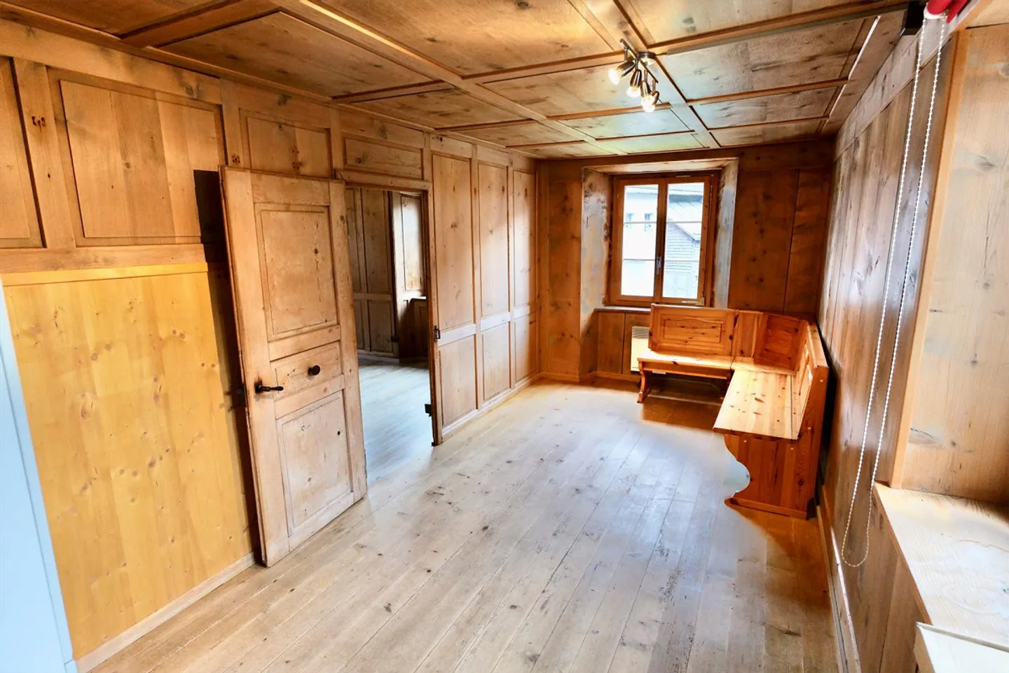 Hausteil 5.5-Zimmer Altbau im Dorfkern - Foto 2 von 12