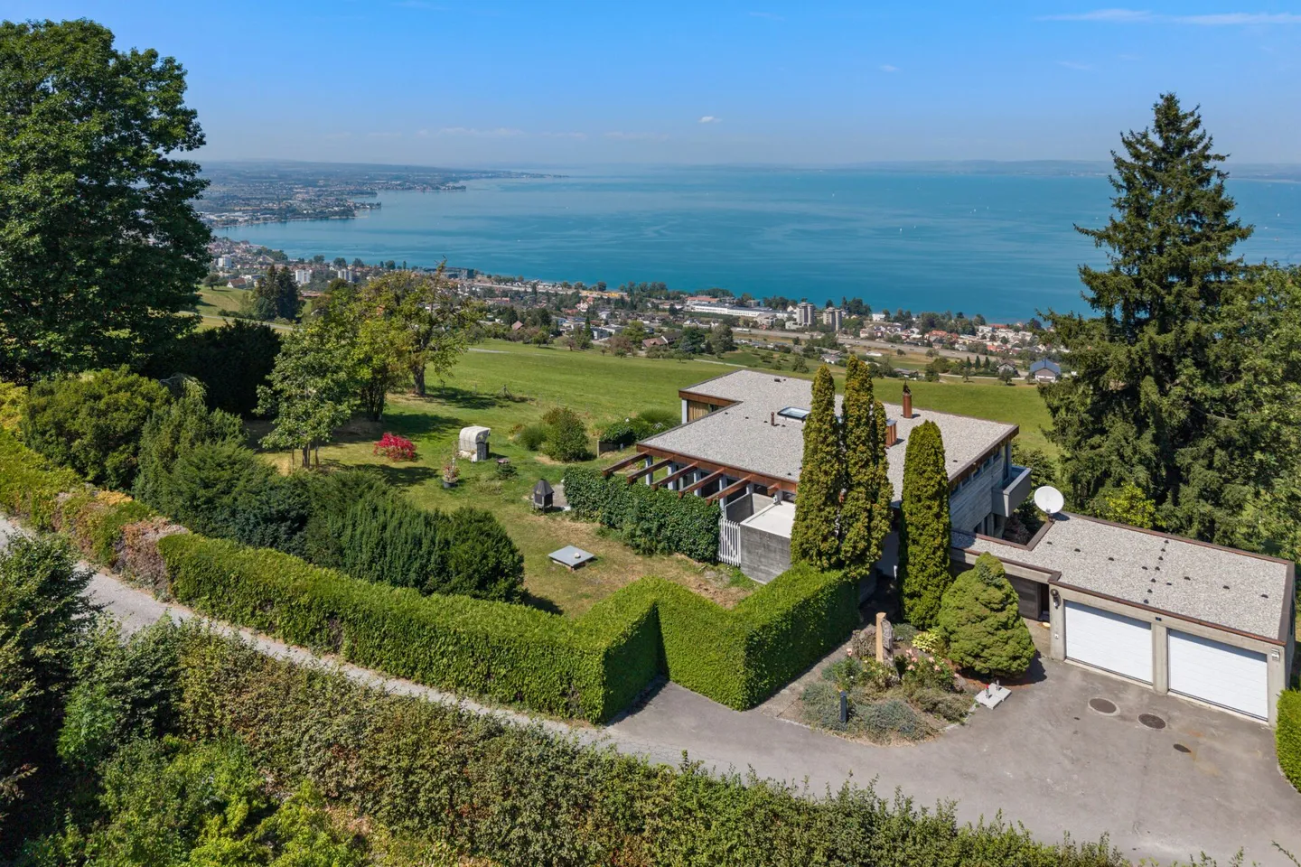 Charmantes Einfamilienhaus mit Bodenseeblick - Foto 1 von 9