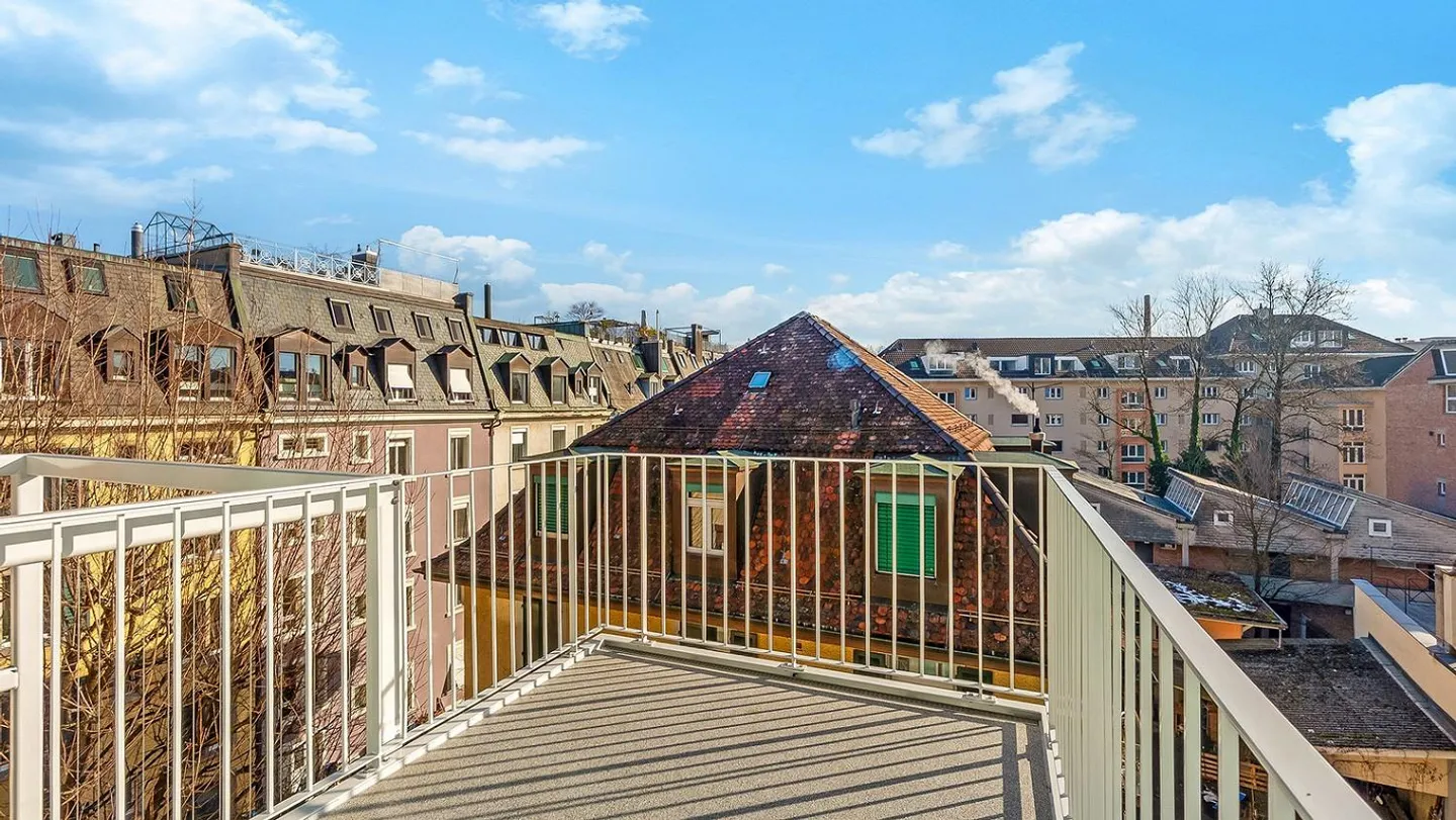 Modern Apartment with Sunny Balcony - Photo 13 of 13