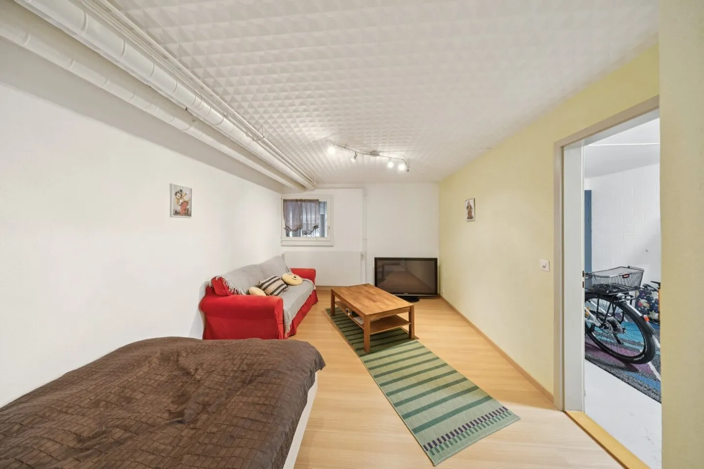 Maison de ville merveilleuse dans un emplacement calme - Photo 8 sur 14