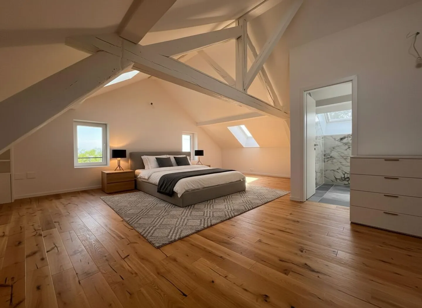 Charmante Renovierte Wohnungen - Foto 2 von 12