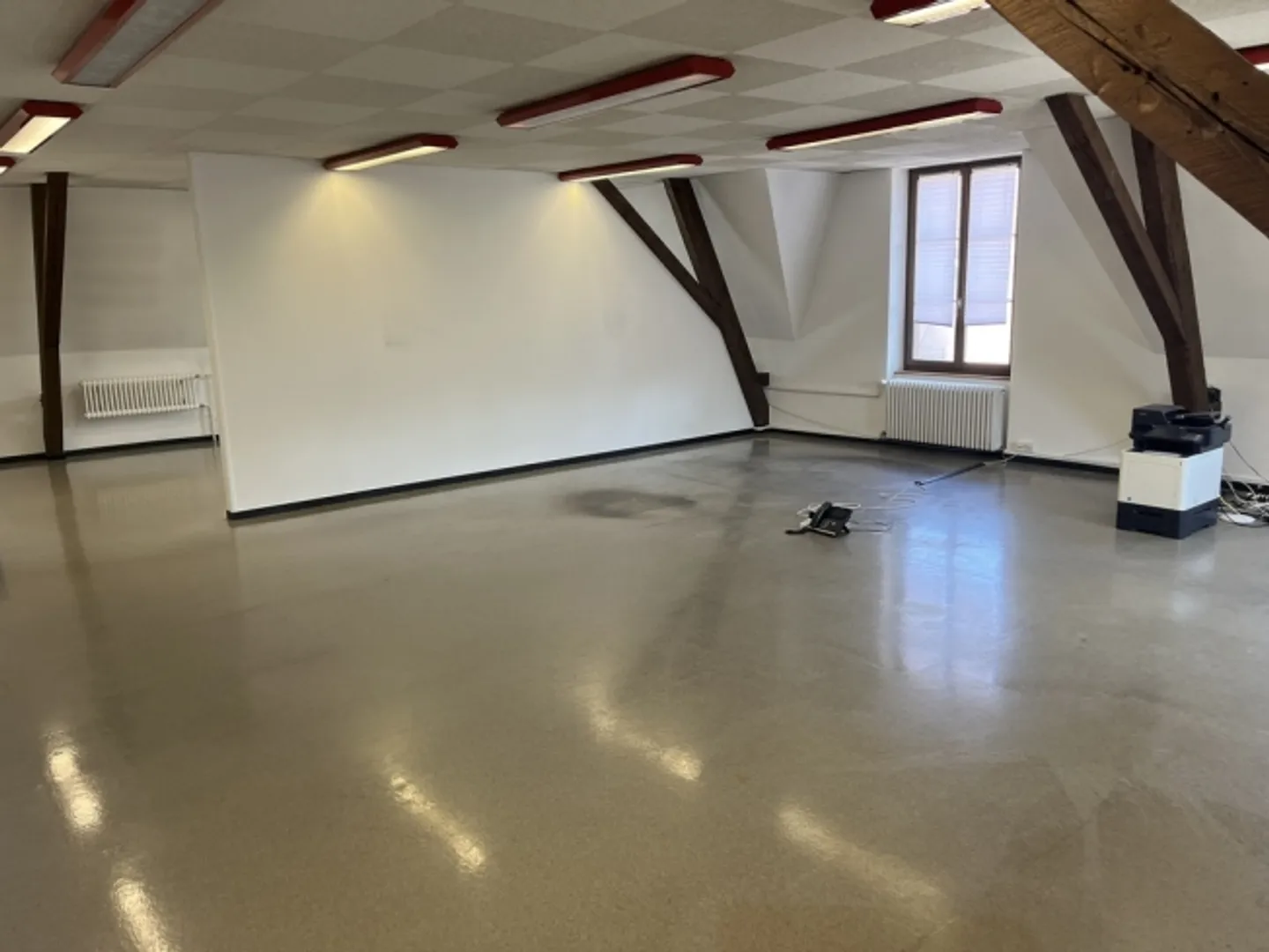 „Spazio commerciale al piano terra di 200 m2 in affitto.“ - Foto 5 di 13