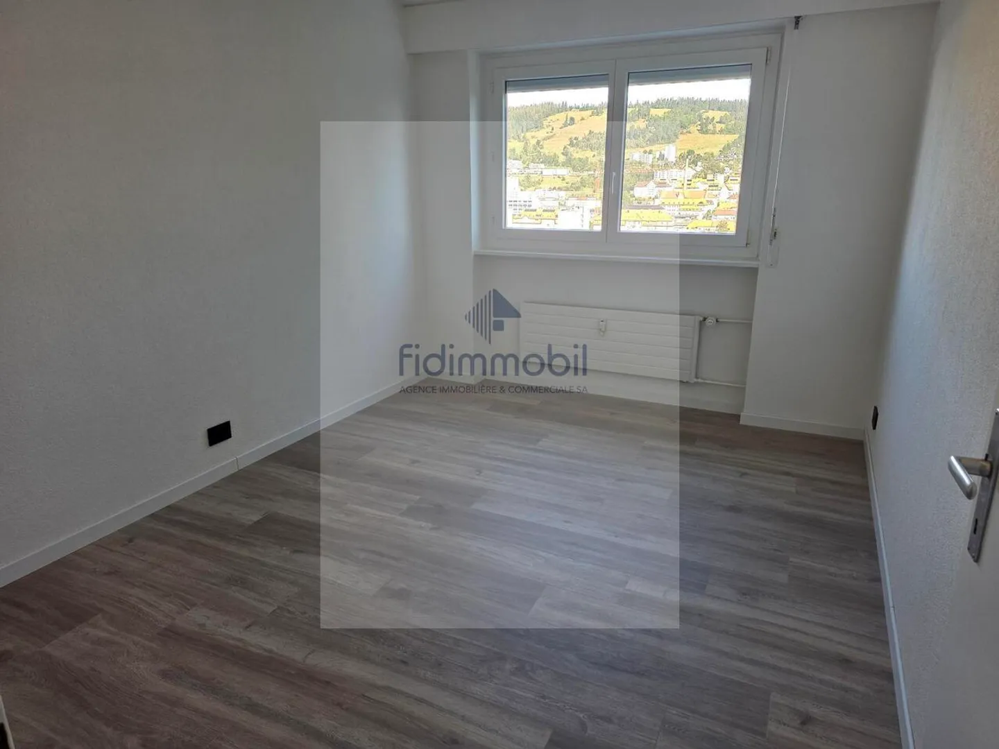 Bel Appartement avec Balcon - Photo 5 sur 8