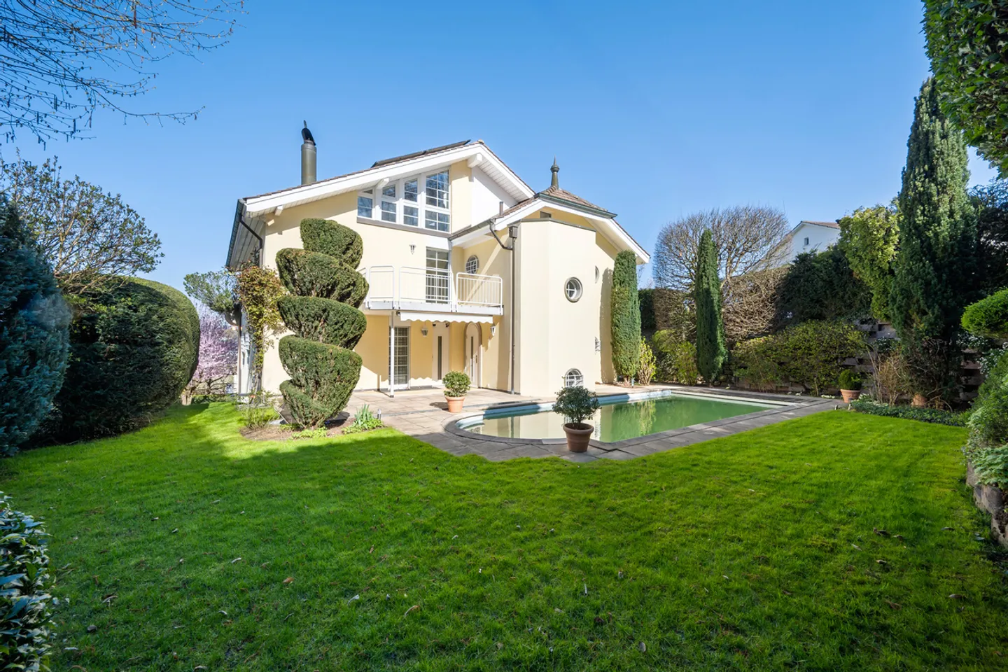 Geräumiges Einfamilienhaus in Bottmingen - Foto 13 von 14