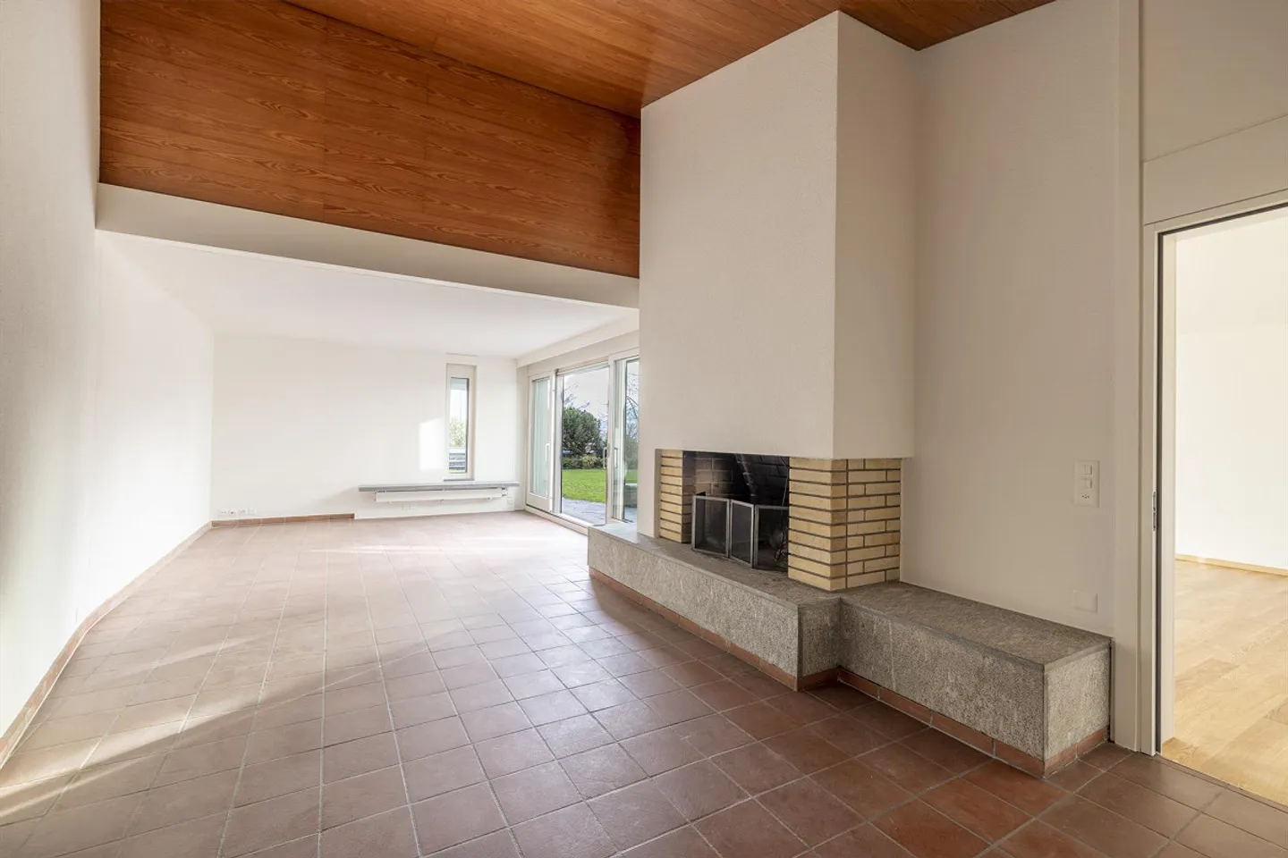 Ampio appartamento con giardino e piscina nel quartiere Dreilinden - Foto 9 di 11