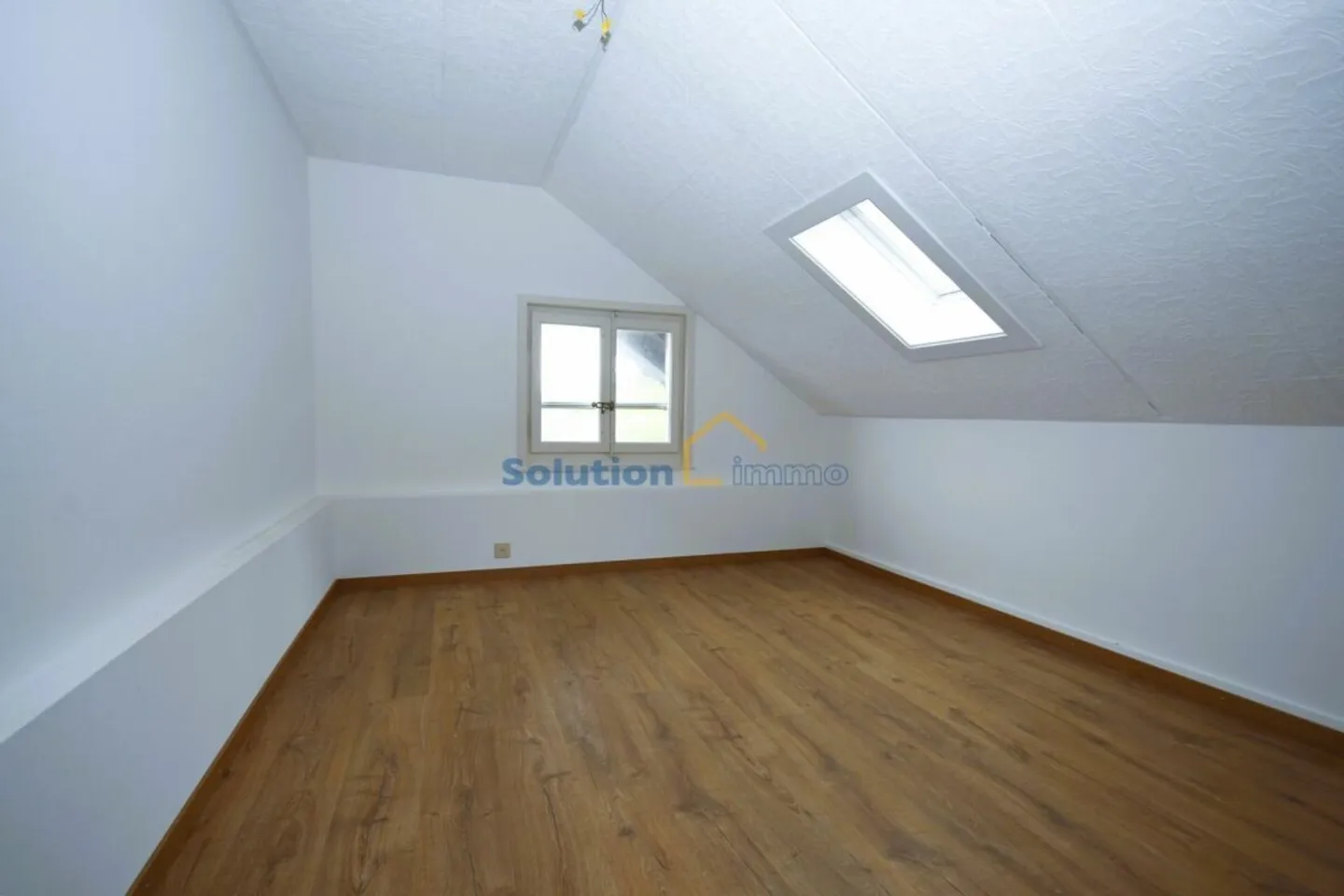 Geräumige 4,5-Zimmer-Wohnung in Glion/Montreux - Foto 8 von 13