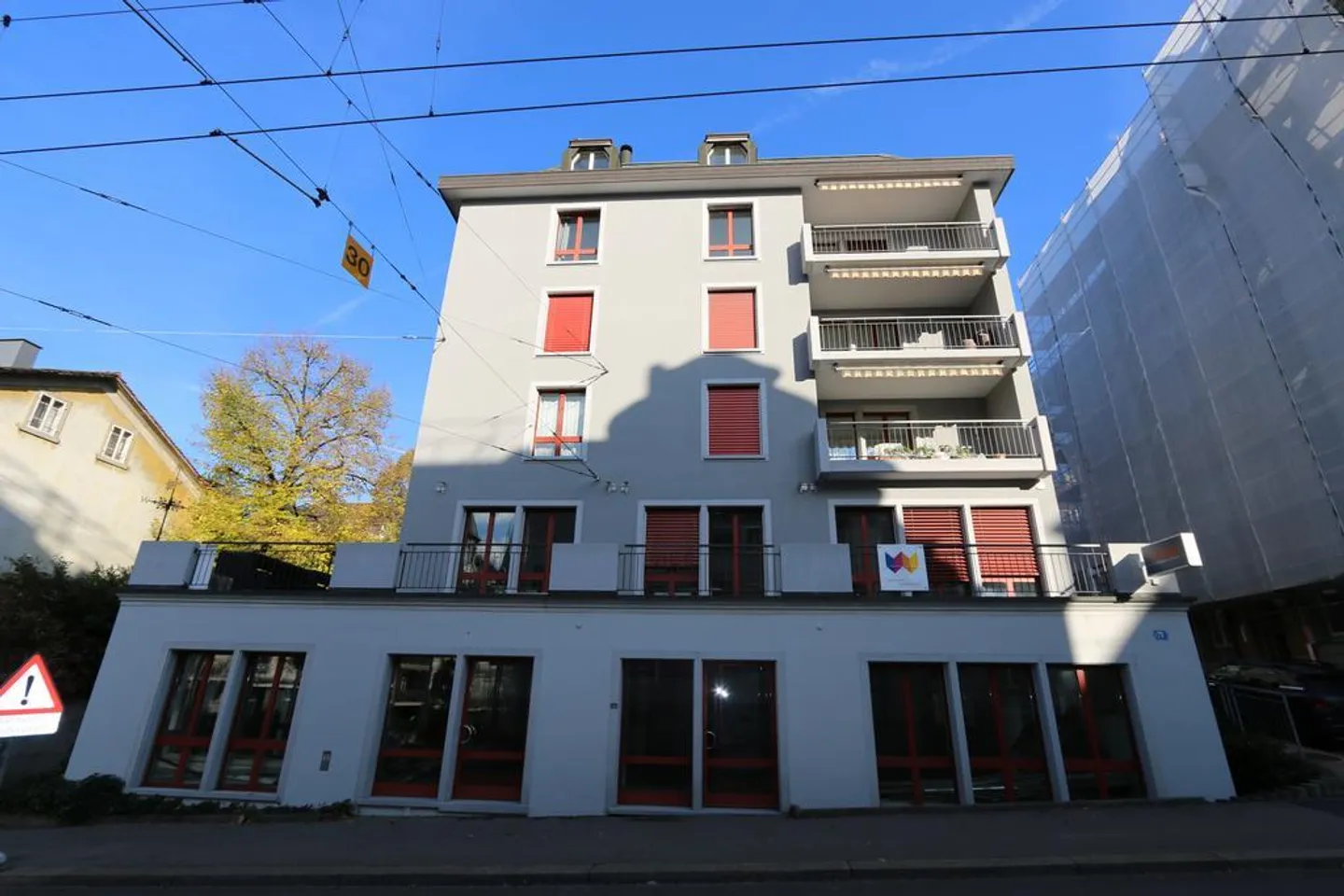 Posti auto gratuiti in Asylstrasse 71 a Zurigo - Foto 1 di 2
