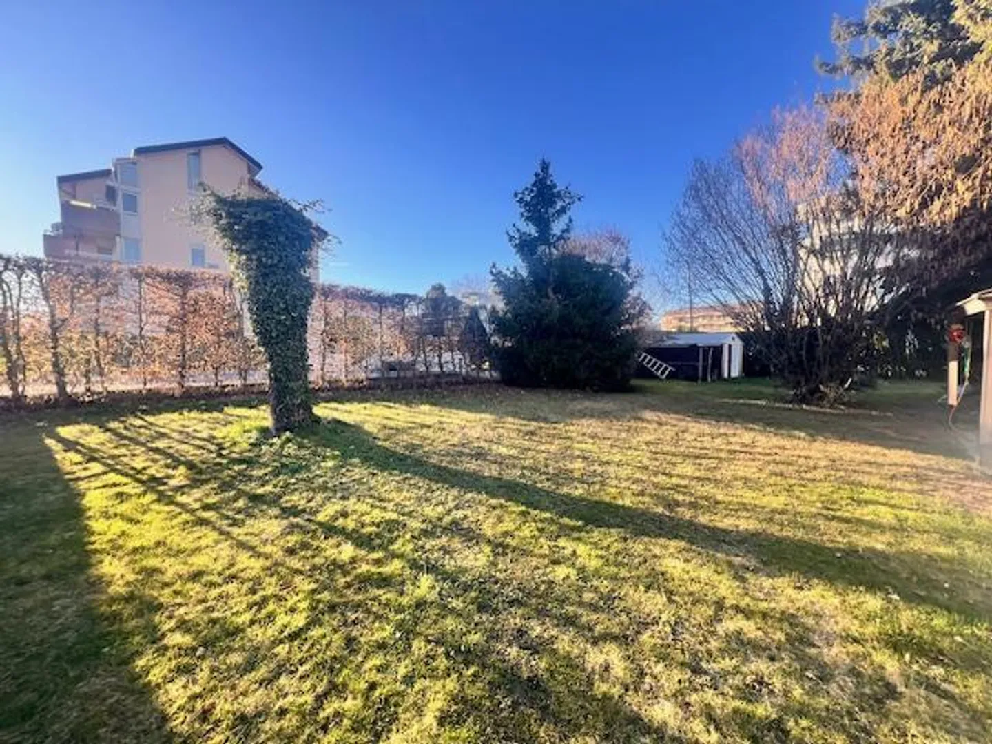 Chalet Incantevole a St-Prex - Foto 2 di 13