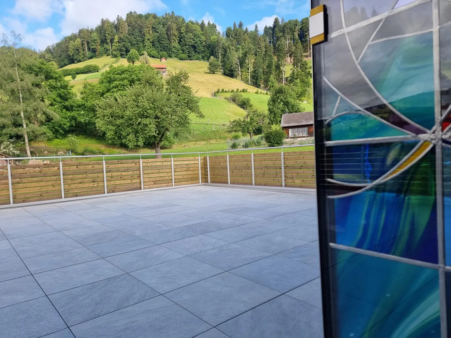Première location avec vue imprenable sur la montagne - Photo 1 sur 5