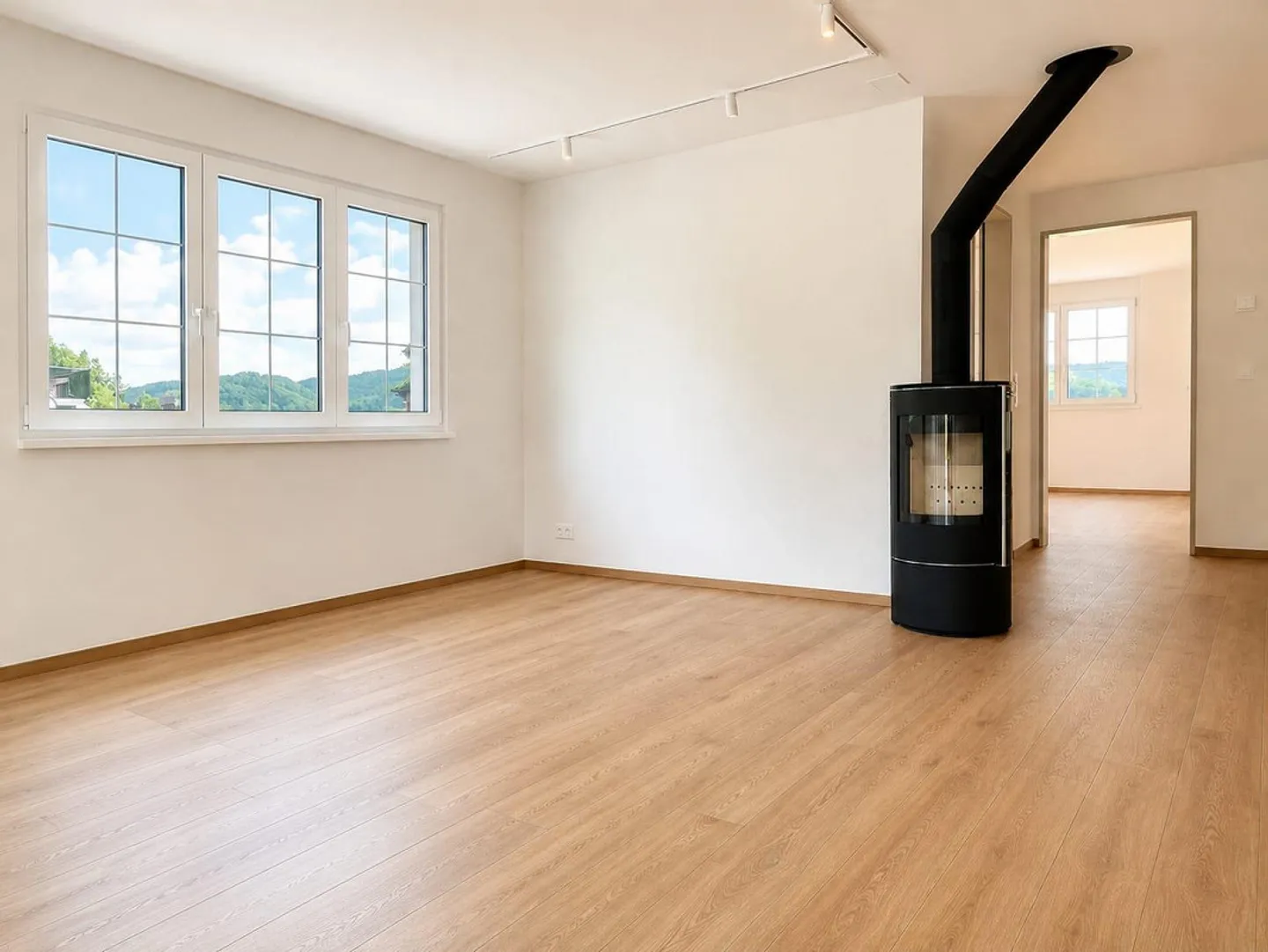 Première location avec vue imprenable sur la montagne - Photo 2 sur 5