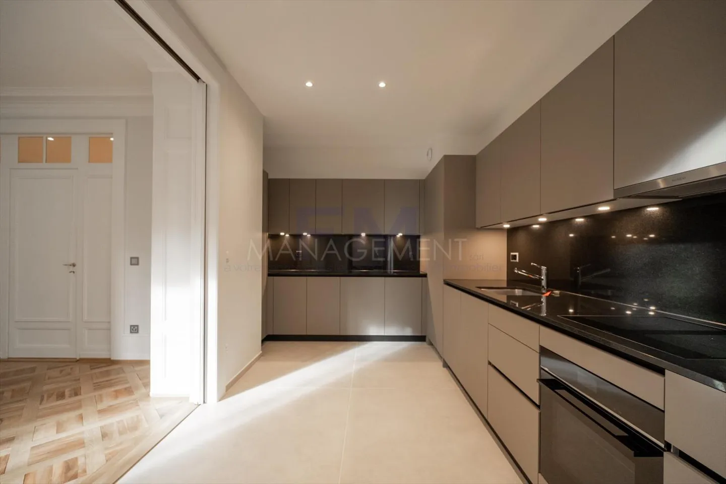 Champel - Marignac - 5,5 Zimmer im 1. Stock, ca. 126 m2 - Foto 1 von 13