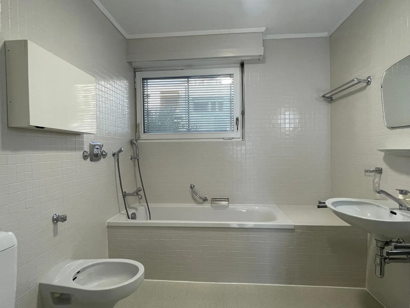 Appartamento in affitto - Foto 3 di 4