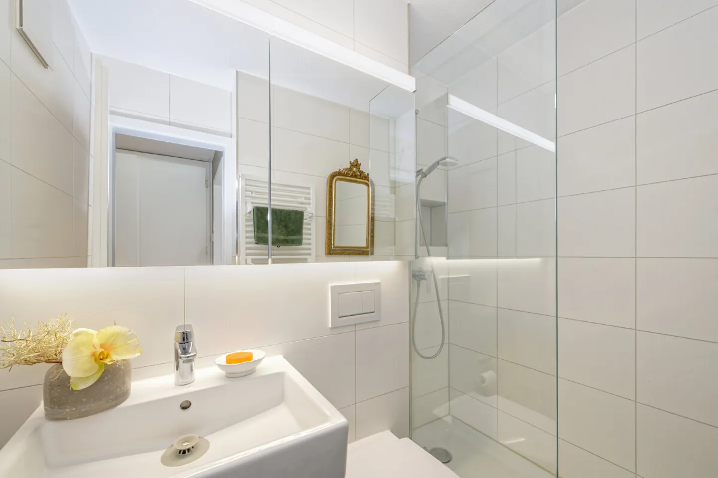 Kilchberg: appartamento di 2,5 stanze ben curato in un quartiere tranquillo - Foto 3 di 4