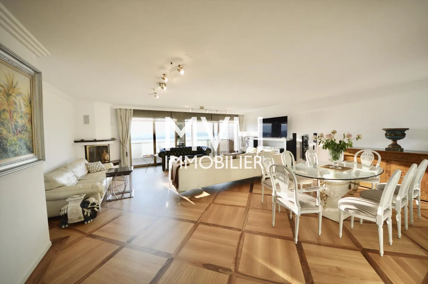 Furnished penthouse 270m2 with views of the Jet d'Eau and Mont-Blanc - Photo 6 of 10