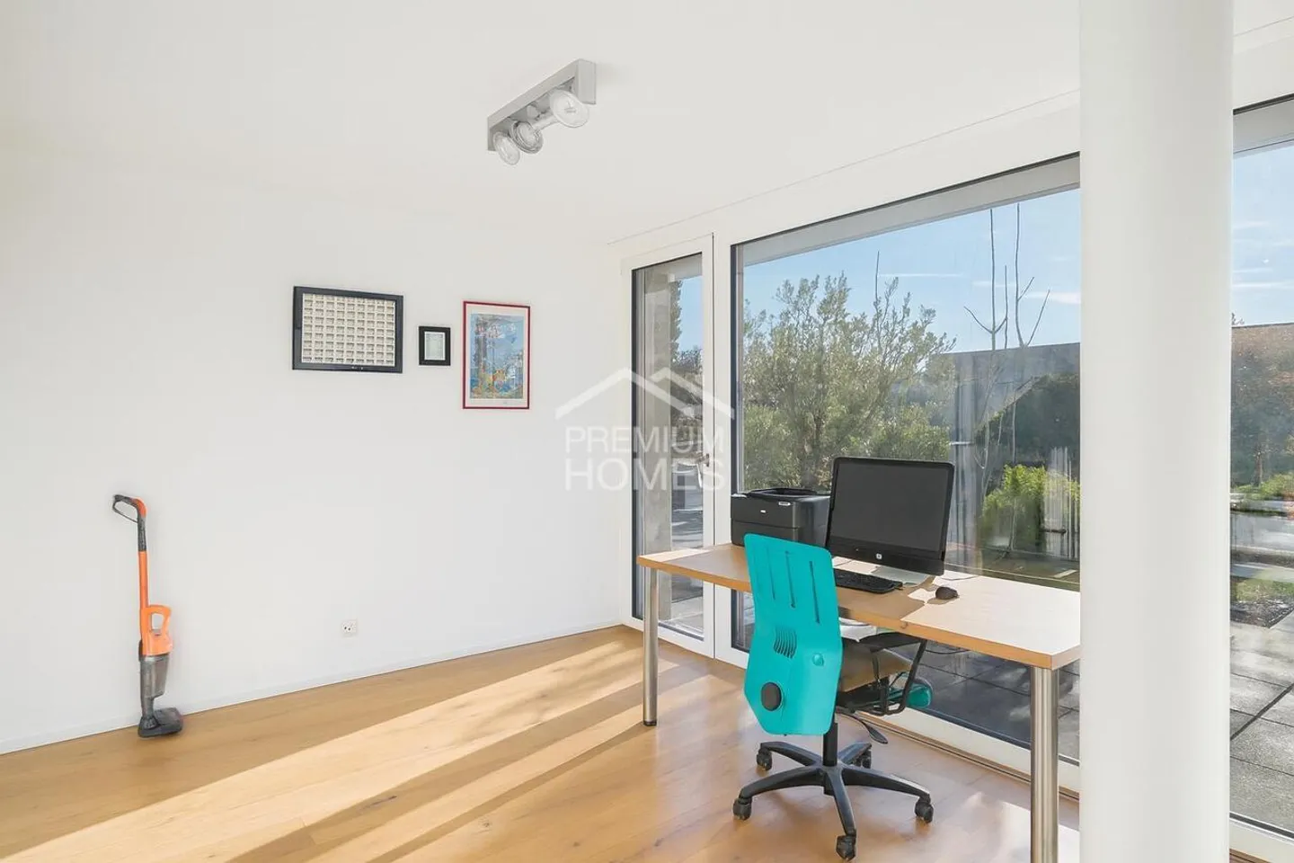 PREMIUM living experience with outstanding sun terrace - Photo 7 of 12