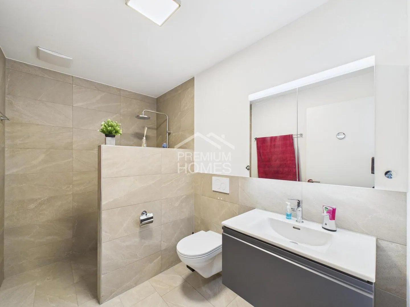 PREMIUM living experience with outstanding sun terrace - Photo 8 of 12
