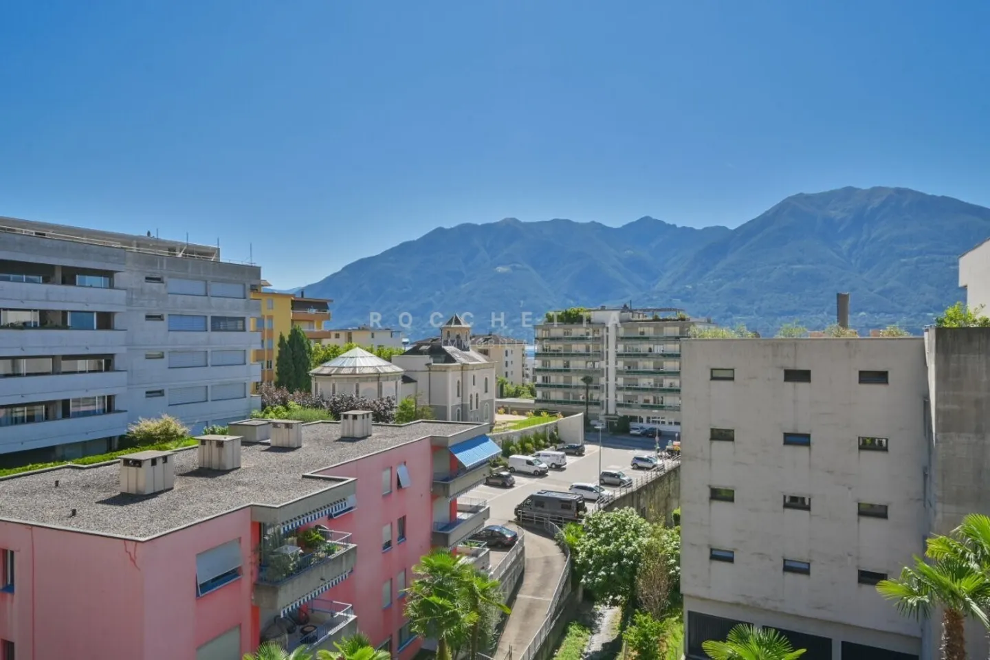 Appartamento elegante con balcone - Foto 1 di 10