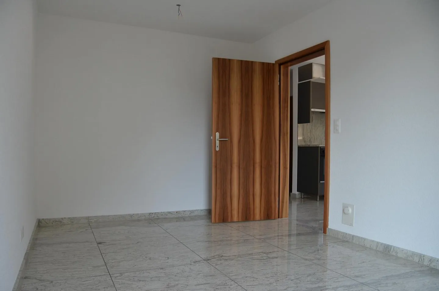 Appartement moderne et central cherche nouveau locataire - Photo 6 sur 7