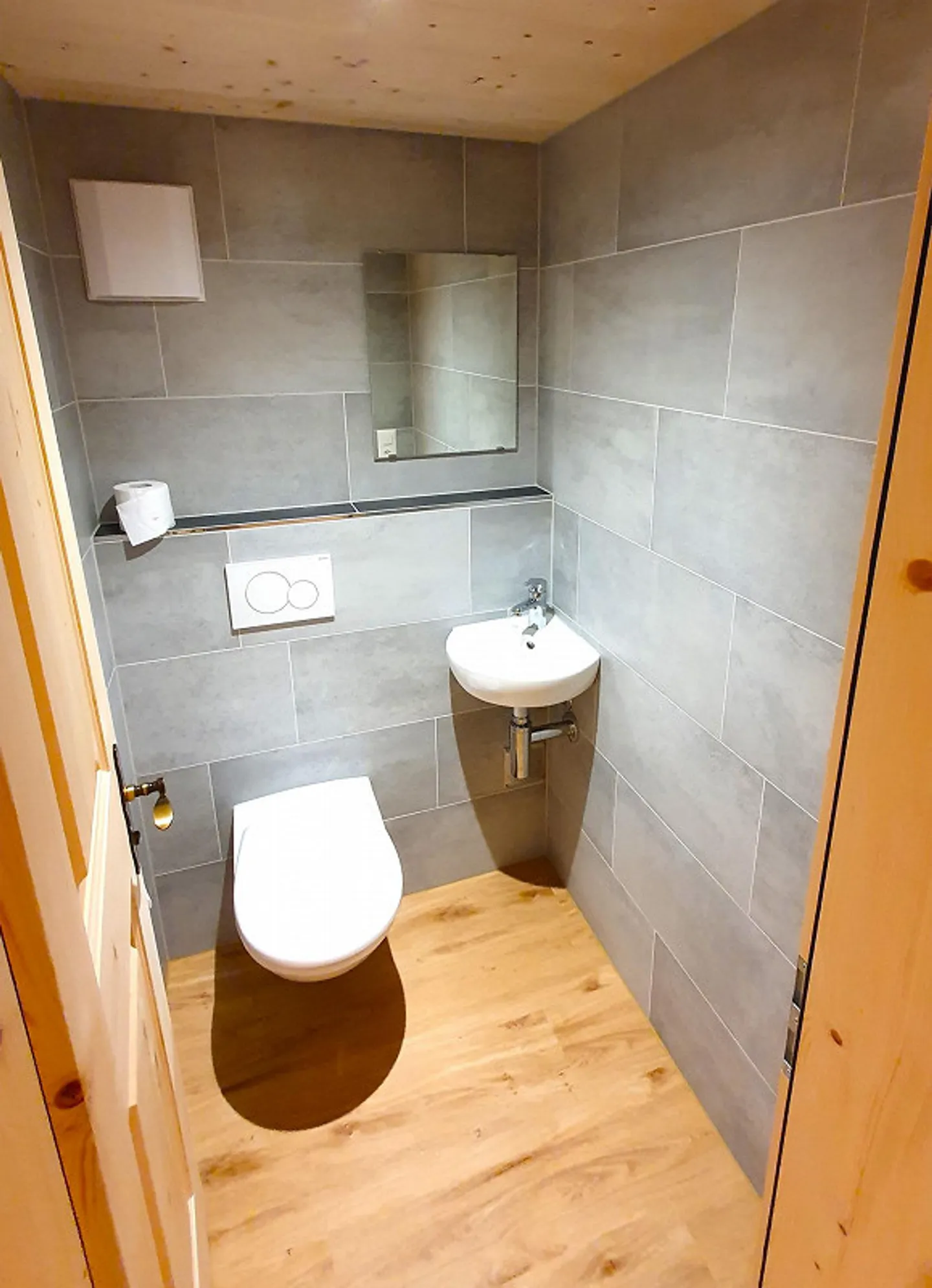 Appartamento duplex ristrutturato di 4 1/2 stanze - Foto 7 di 15